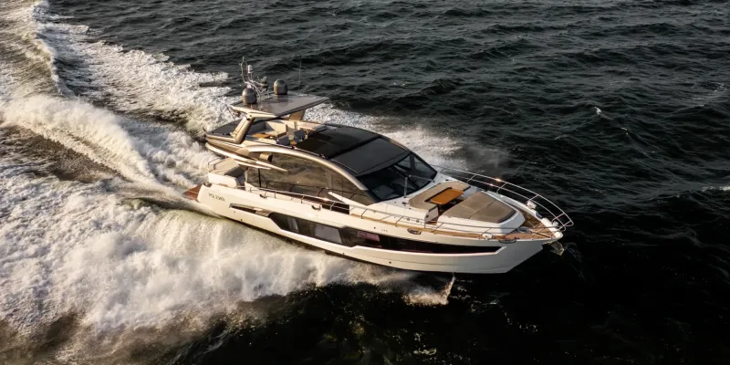 Galeon skydeck gallery exterior 5