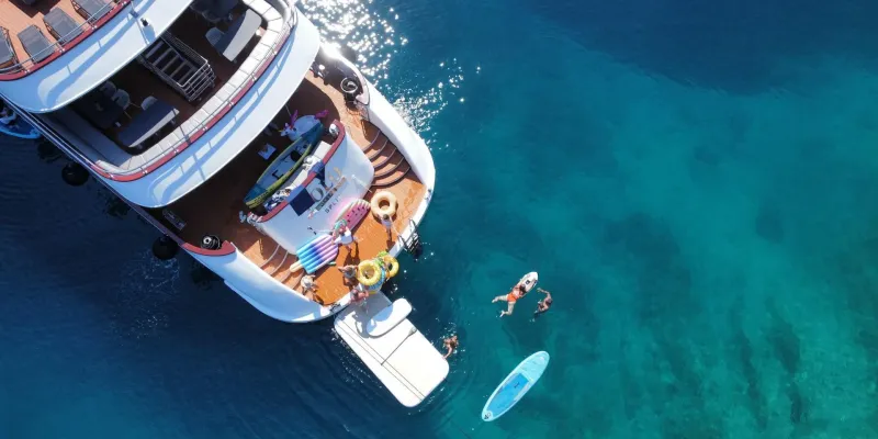 Azimut yachts 365 gallery exterior