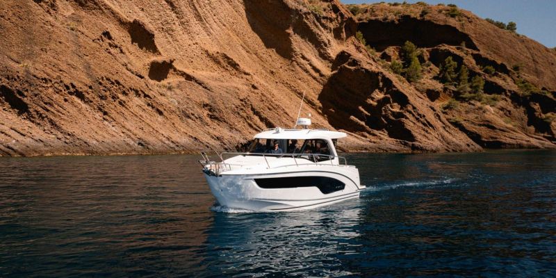 Antares 9 exterior design